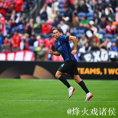 皮奥生涯首粒意杯进球，成国米首位四线作战球员