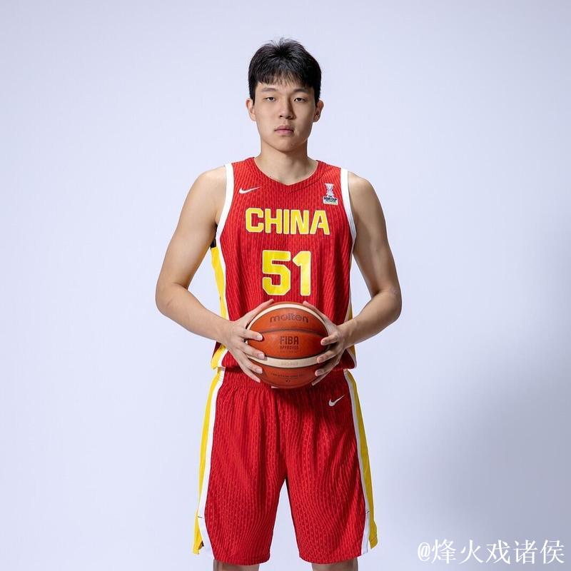 杨瀚森确认归队中国男篮 有望现身亚洲杯热身赛